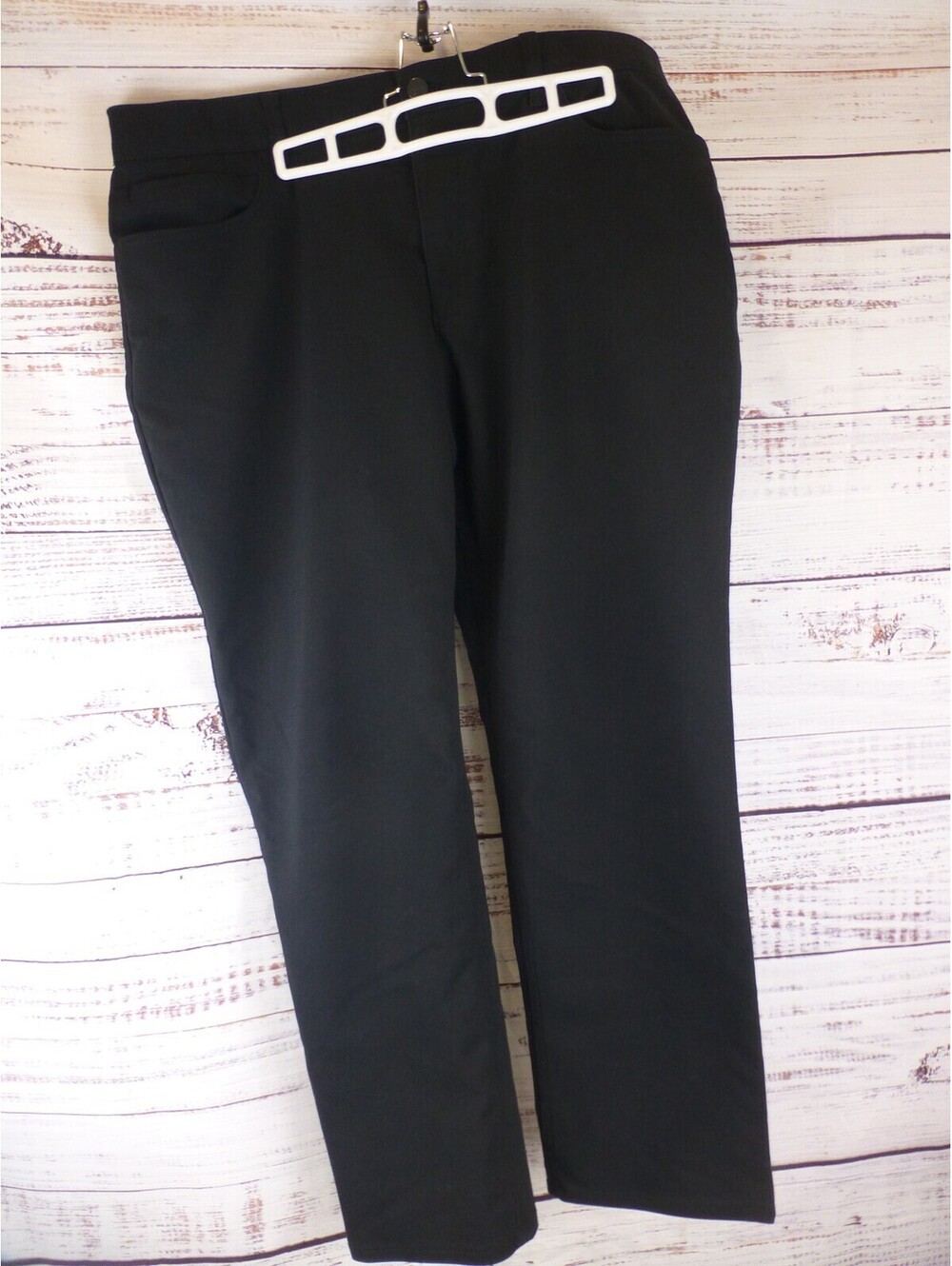Calvin Klein Men's Black Flat Front Slim Straight Stretch Pants Size 38x30 J4A